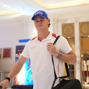 shers-back-in-the-den.Click to read full article.