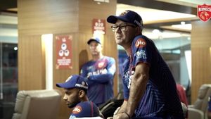 lets-rise-up-and-do-what-we-do-bestexxvbu7wqau.Click to read full article.